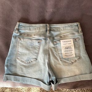 Vigoss Marley mid-rise denim shorts size 28/6